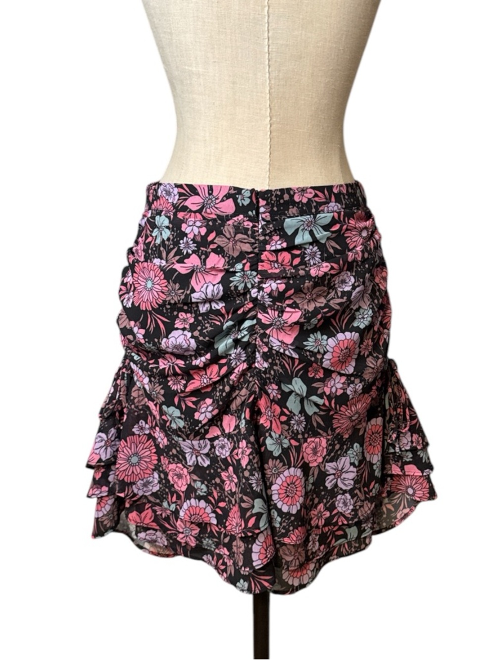 Majorelle Floral Ruffle Mini Skirt Black Pink Boho Tiered Size M - Picture 4 of 9